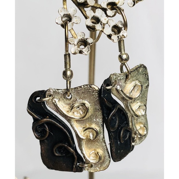 Vtg 80s Artisan Jewelry Set Silver Bronze Swirl Wire Bracelet Dangling Earrings - Picture 7 of 10